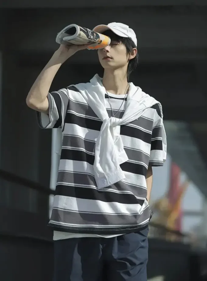 Men's Classic Striped Stylish Casual All-Season Outdoor Comfortable Short Crew Neck All-Winter Wear Cotton Blend T-Shirt