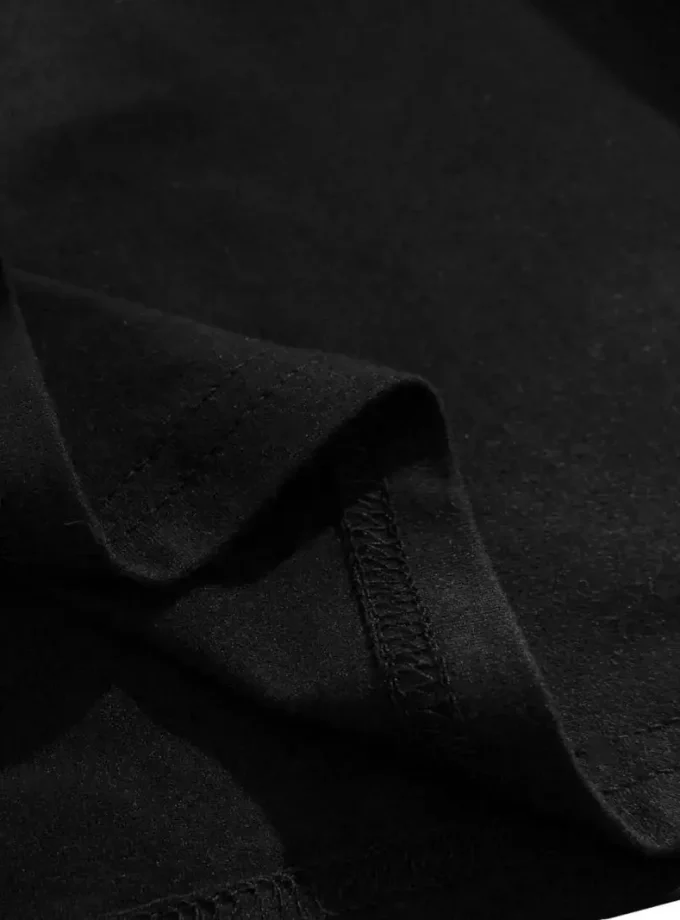 Limited Edition Medusa Head Graphic printed T-Shirt Vibrant Ancient Greek Mythology Design Soft Cotton Casual Wear Men