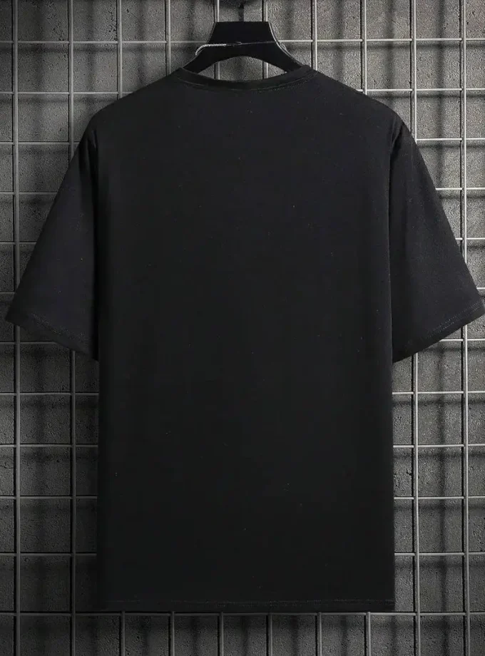 Limited Edition Medusa Head Graphic printed T-Shirt Vibrant Ancient Greek Mythology Design Soft Cotton Casual Wear Men